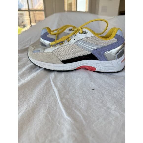 Vionic Women’s Size 7.0 M Wide 23Walk 2.0 Multicolor Athletic Walking Shoes EUC - Picture 7 of 14